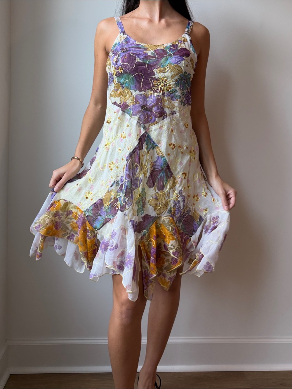 Vintage Sherly Y2K Fairy Dress Floral Chiffon
Handkerchief Hem Gold Embroidery M